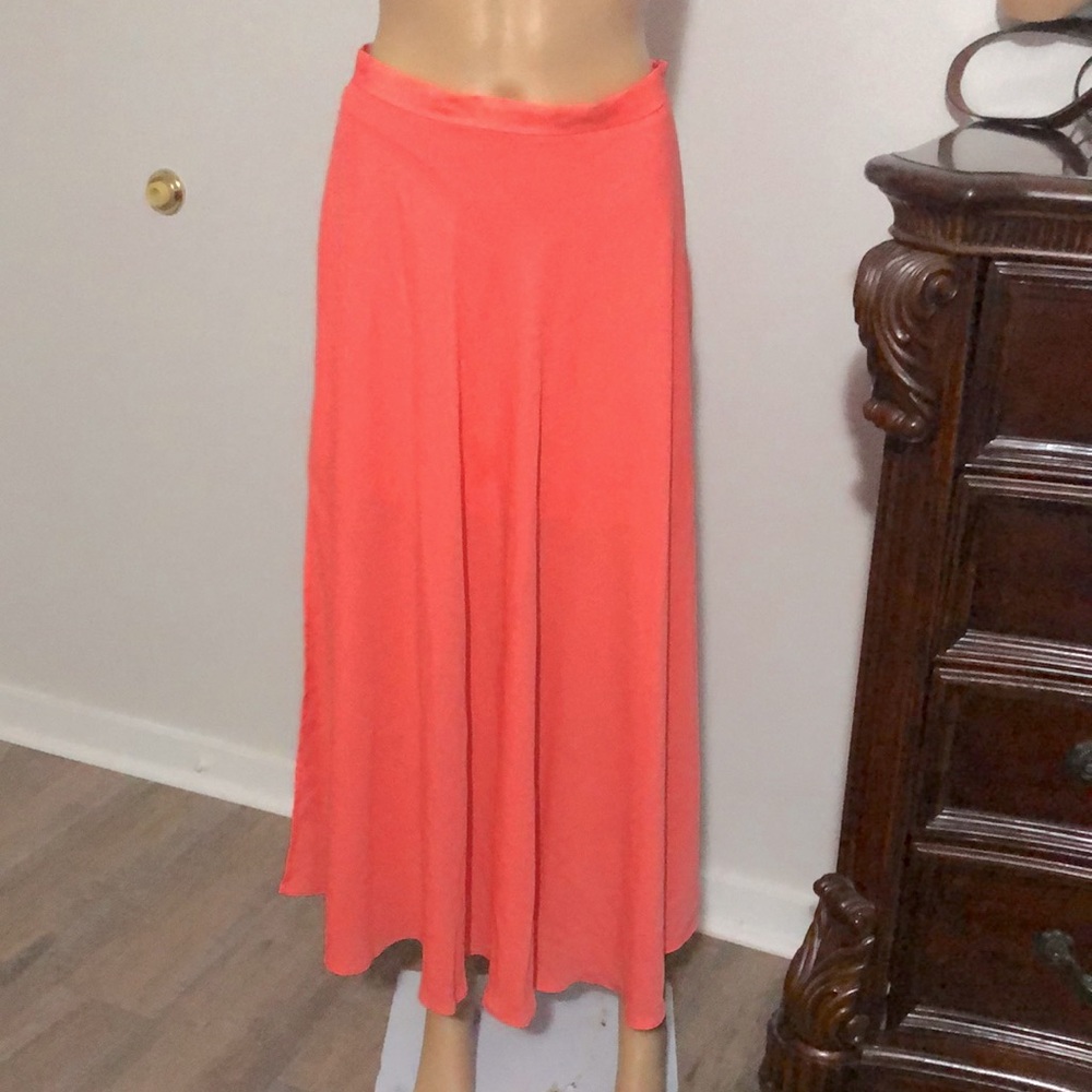 Skies are blue skirt small